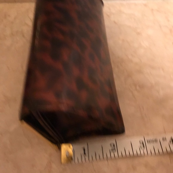 TORY BURCH SUNGLASS CASE and FABRIC POUCH HOLDER - Picture 4 of 13